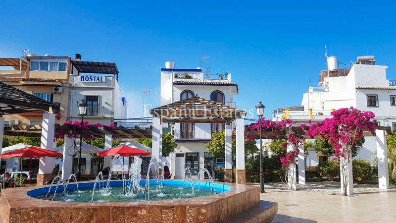 Foto a0d51c34-59ec-46d5-a204-92af8e2b84cb. Xalet a avenida chimenea 36 a Burriana Nerja