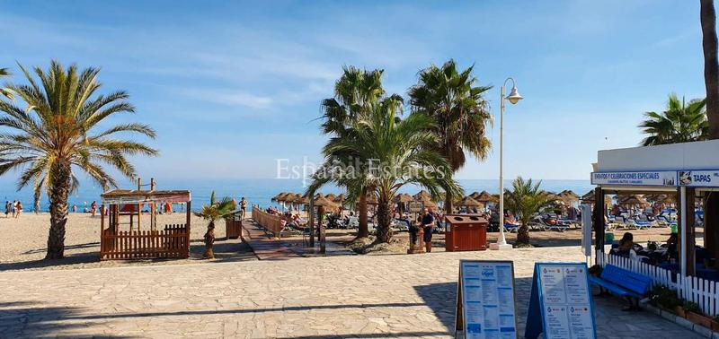 Foto d0ecd952-55d0-45f9-8722-c7b2bdd64acf. Xalet a avenida chimenea 36 a Burriana Nerja