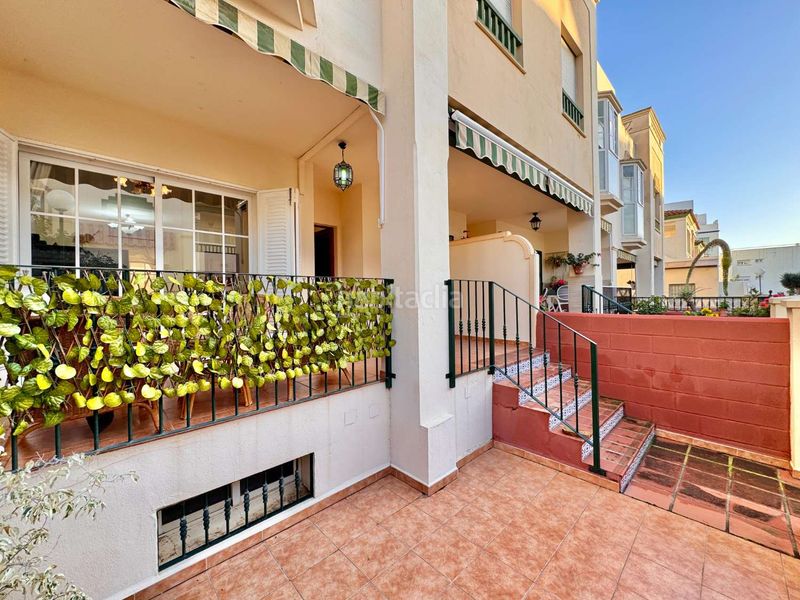 Foto 5dd4e393-0a42-4cd9-8756-7bbd9c1708c1. Casa adossada amb calefacció aparcament a Chaparil - Torrecilla - Punta Lara Nerja