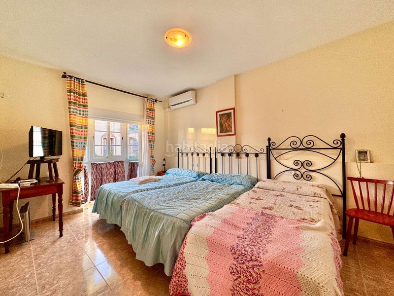 Foto aacf8b9c-1abd-4c0f-868e-81f2590da2b9. Casa adossada amb calefacció aparcament a Chaparil - Torrecilla - Punta Lara Nerja