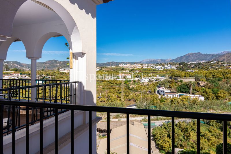 Foto e38e4ebd-abdb-4037-9945-343487de1f4e. Apartament amb calefacció a Avda Pescia - Ctra de Frigiliana Nerja