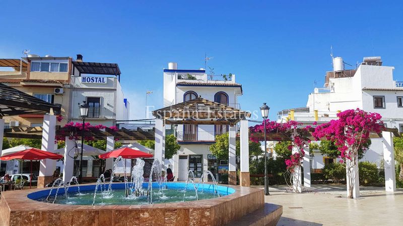 Foto da83e060-3dfb-4ac1-9722-e5a2da1e4df8. Casa adossada a n/a a Almijara Nerja