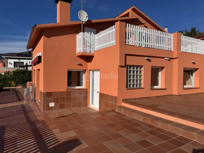 Foto 16f87e5d-2a55-4c3d-b81b-0936de0f36ef. Casa amb xemeneia calefacció aparcament piscina a Cànoves i Samalús