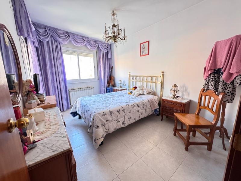 Foto 2fe349c2-6c03-4686-9694-fe37fcd70d09. Towny house with fireplace heating parking in Cardedeu