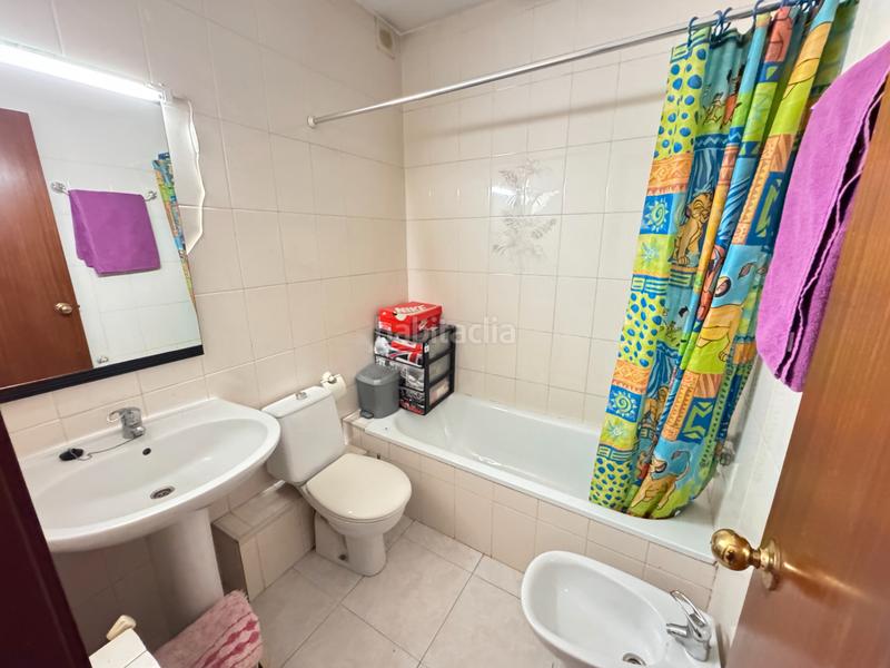 Foto 486779c7-0b33-48fd-862c-7c72a9b5e54e. Towny house with fireplace heating parking in Cardedeu