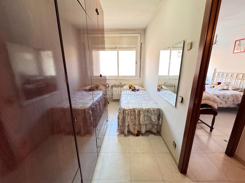 Foto fe3028df-9d3a-4e03-87d8-352b1dac3a0d. Towny house with fireplace heating parking in Cardedeu