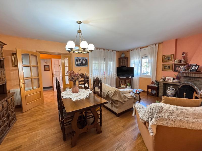 Foto b9dee429-686b-4ca3-9e1c-ef4656922764. Casa amb xemeneia calefacció piscina a Cànoves i Samalús