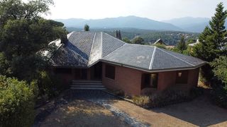 House in Vallgorguina. Casa con vistas al montnegre y al montseny en canadà parc