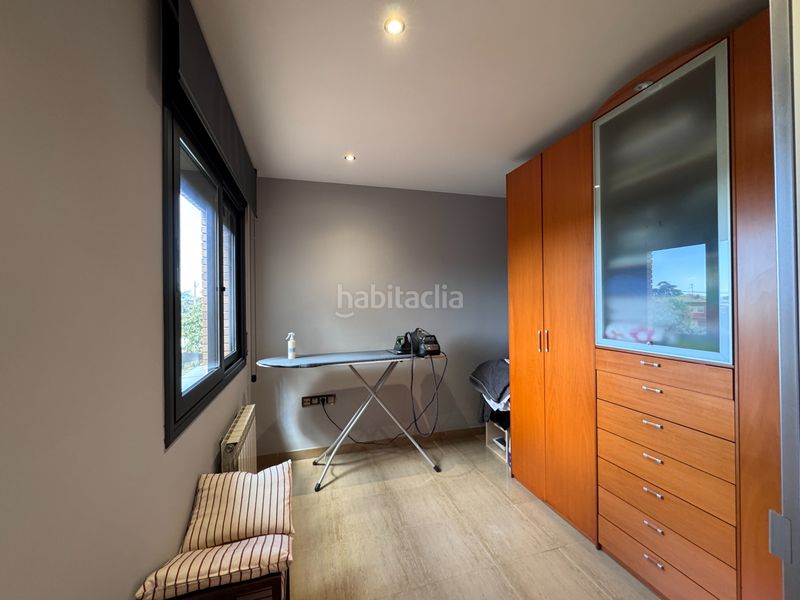 Foto 4492fada-8e6d-4a46-90f2-fe2aab0536c7. Casa amb calefacció aparcament piscina a Cardedeu