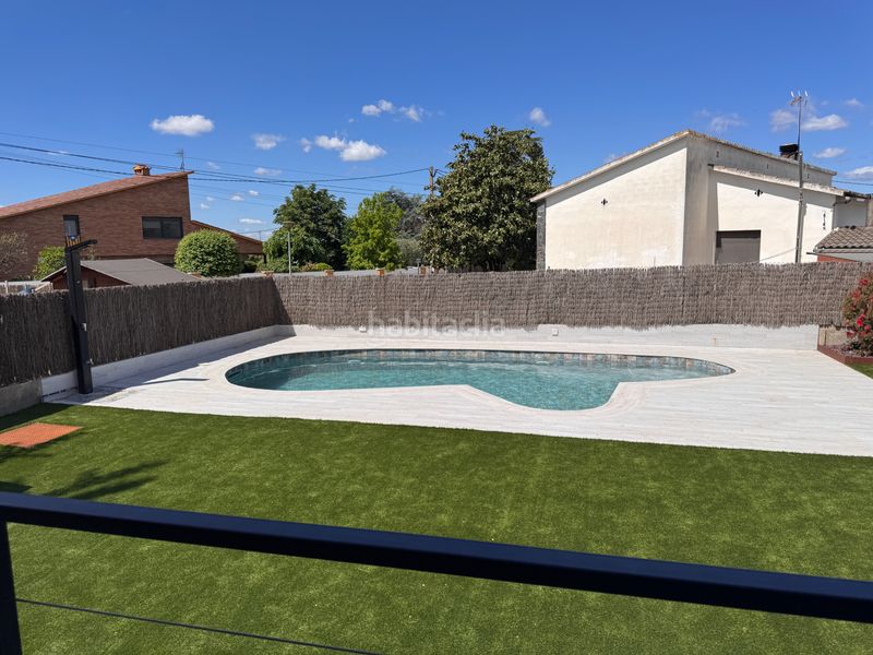 Foto f1aa3e30-b573-487b-9249-38b8d0432f53. Casa amb calefacció aparcament piscina a Cardedeu