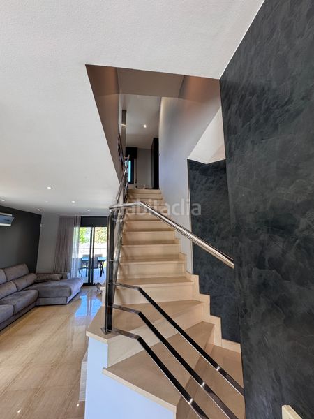 Foto ff9d2b72-1d8a-4167-be35-1bb6512afab4. Casa amb calefacció aparcament piscina a Cardedeu