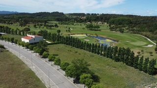 Terreno residencial en Carrer manso villalba 88. Terreno llano de 1116m² en el golf resort - la roca del valles.