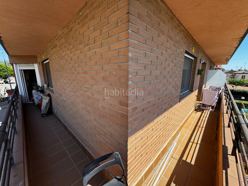 Foto a5865666-3a1a-45e0-890c-ed55ab20fae9. Pis amb calefacció aparcament a Sant Celoni