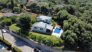 Casa a Sant Pere de Vilamajor. Casa con piscina en la urbanización de can ram