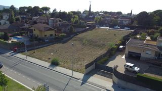 Terreny residencial a Carrer Ebre 5