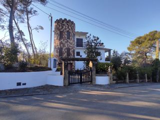 Chalet en Sant Pere de Vilamajor. Casa a 4 vientos con 2 parcelas