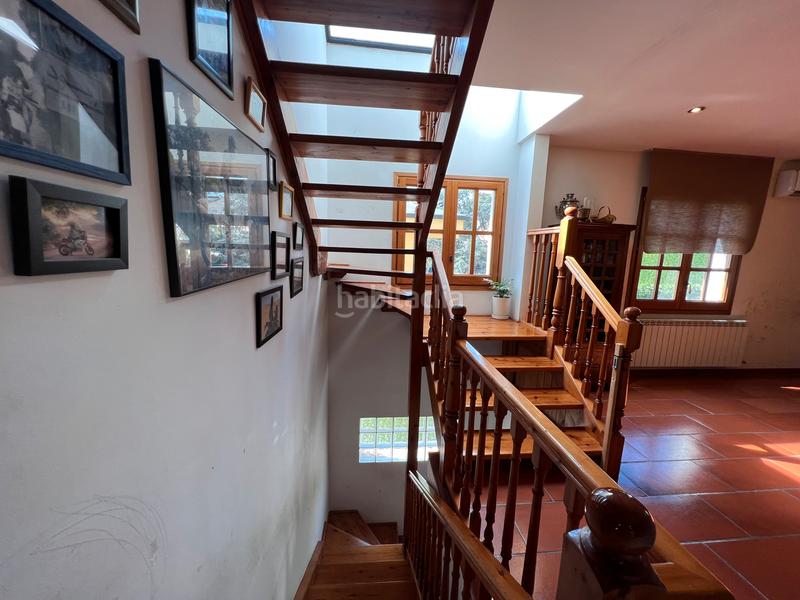 Foto 593e5a90-92fa-4d07-b0ec-3709fa0de17a. Casa amb xemeneia calefacció a Vallgorguina