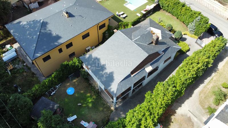 Foto e54ba3bc-c021-4559-9eff-c9476b2c8406. Casa amb xemeneia calefacció a Vallgorguina