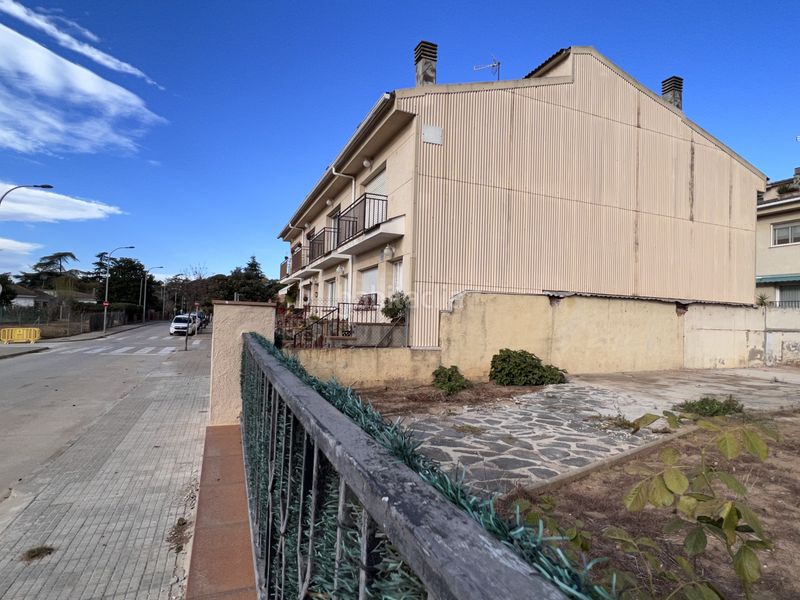 Foto e15232ce-d013-4c14-9e1f-dd9b1f67f76d. Wohngrundstück in Llinars del Vallès