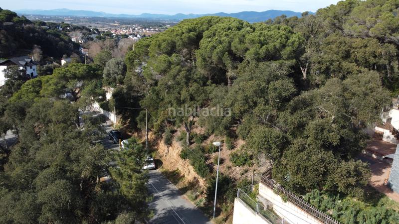 Foto 7d45e60b-3bd9-4190-8395-c459bea6af99. Terreny residencial a carrer llenega negre 3 a Vallgorguina