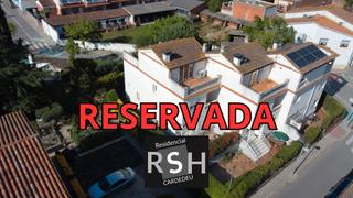 Chalet à Diagonal esteller 5. Exclusiva casa a 3 vientos centro de cardedeu