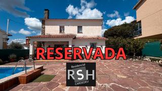 Casa a Sant Pere de Vilamajor. Casa con 4 habitaciones y piscina en les faldes