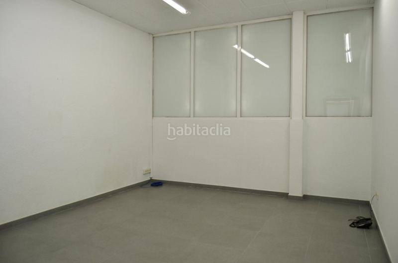 Foto 8d603664-a66a-4b83-a155-d4a513656955. Affitto ufficio con riscaldamento in Cardedeu