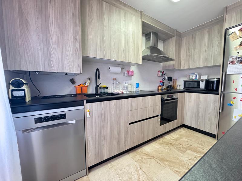 Foto 0a839270-975c-48c6-8aca-4d8f6d6a4641. Dúplex duplex con terraza , parking y trastero en llinars! en Llinars del Vallès