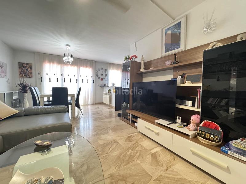 Foto 0ba0ce1d-1779-42e0-b622-c5318b2ec0d5. Dúplex duplex con terraza , parking y trastero en llinars! en Llinars del Vallès