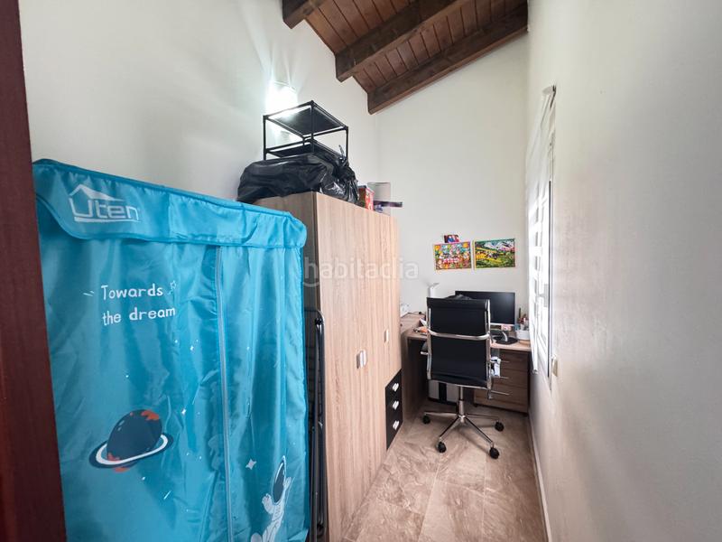 Foto c6d485cc-73b9-43f8-a0e9-1c7a79eaa6e7. Dúplex duplex con terraza , parking y trastero en llinars! en Llinars del Vallès