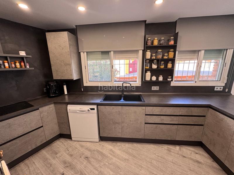 Foto d23e3ae8-a1ce-481a-af36-83e67fcd8ee2. Appartamento con riscaldamento in Canovelles