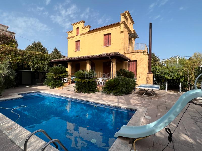 Foto 385fdee2-09f1-4c8e-abe9-751aaeb40a06. Casa con camino riscaldamento parcheggio piscina in Cardedeu