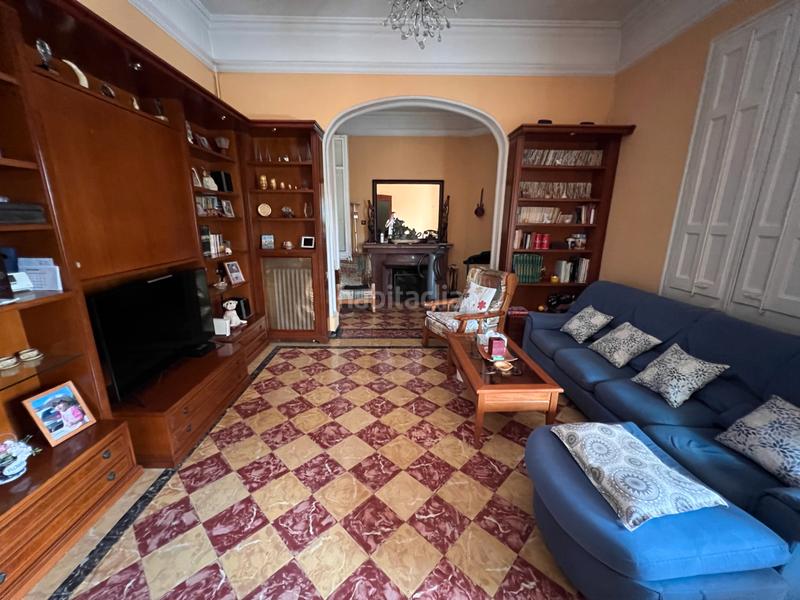 Foto 395b7933-55c6-4219-b6f3-e43570f54ac5. Casa con camino riscaldamento parcheggio piscina in Cardedeu