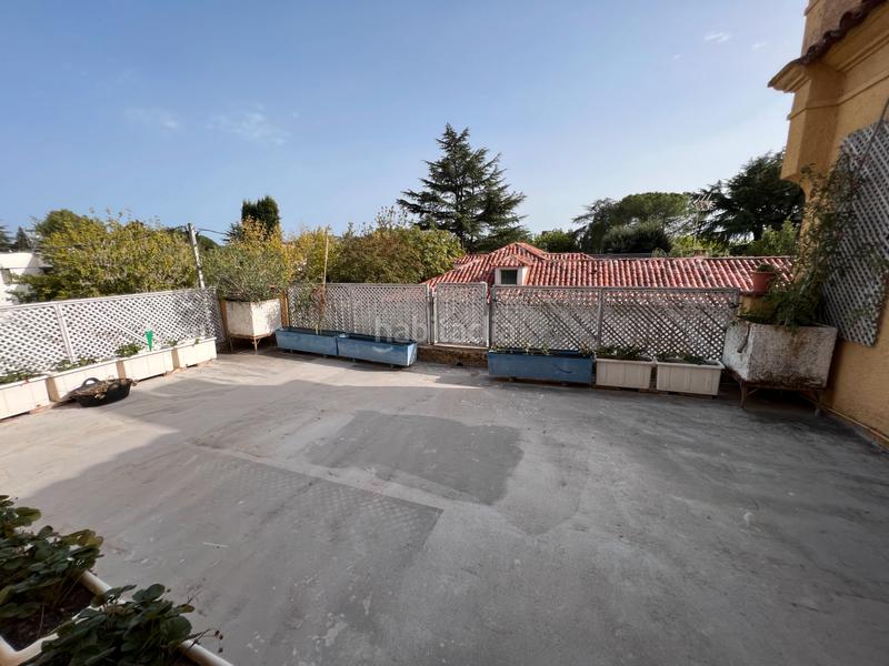 Foto 49117156-de95-4d80-b37c-2c0d31aa80e0. Casa con camino riscaldamento parcheggio piscina in Cardedeu