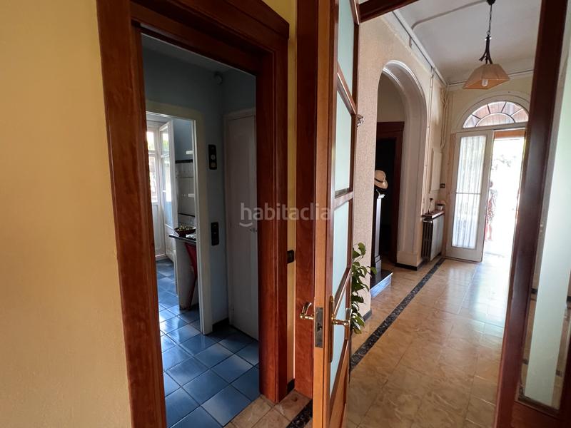 Foto b4c0de84-0b32-47e8-b3fd-68b04c4f7b44. Casa con camino riscaldamento parcheggio piscina in Cardedeu