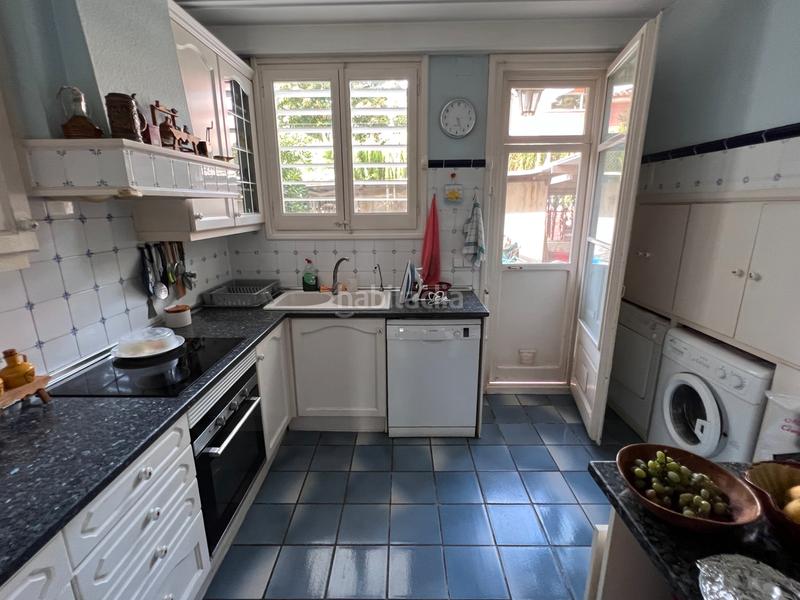 Foto e0c1c9b4-5c2d-4590-829a-085a60ec3651. Casa con camino riscaldamento parcheggio piscina in Cardedeu