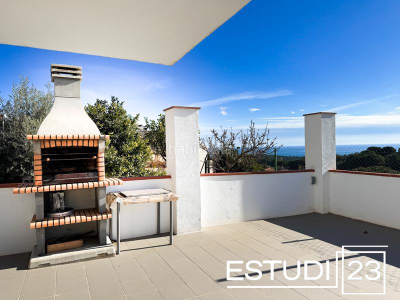 Foto 6a059d4d-07e2-4c0c-afde-f47268e19635. Casa  con piscina y vistas espectaculares a mar en Sant Cebrià de Vallalta