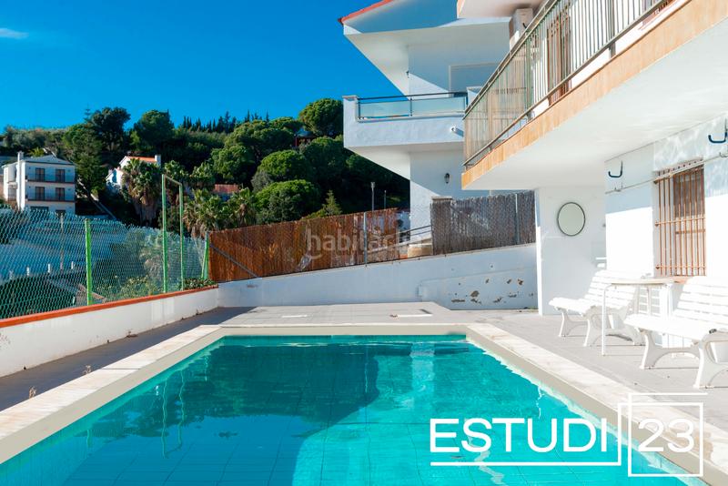 Foto e157a1d2-2cb0-4122-b309-a78e629964c8. Casa  con piscina y vistas espectaculares a mar en Sant Cebrià de Vallalta