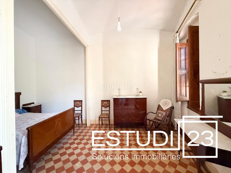 Foto 713912cc-256a-45ae-a0fa-ad576ca703ad. Casa aparellada amb aparcament a Nucli Urbà Argentona