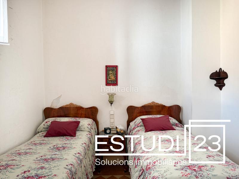 Foto d8151a6c-fc80-4a66-82ef-463b5e719c40. Casa pareada en Nucli Urbà Argentona