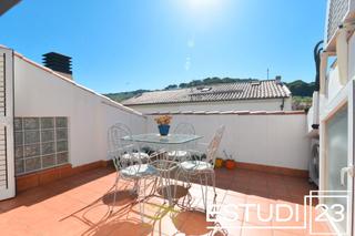 Duplex à Arenys de Munt. Magnífico ático dúplex con plaza de parquing
