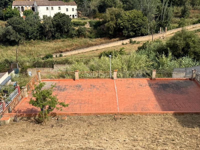 Foto d36f7f8d-fb67-4918-ba6a-8d579759ea99. Local commercial dans Arenys de Munt