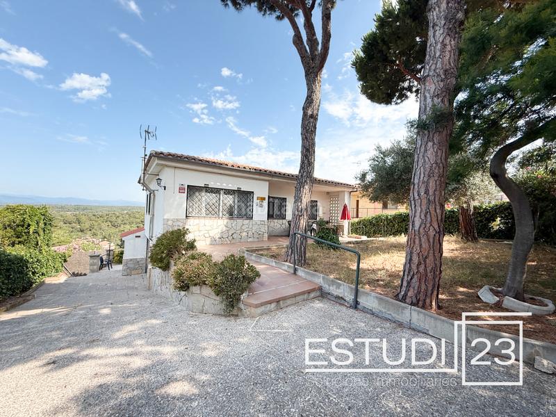 Foto 61f719c7-2a25-4dea-9881-d0007f0a1a34. Casa con riscaldamento parcheggio in Mas Mora-Sant Daniel Tordera