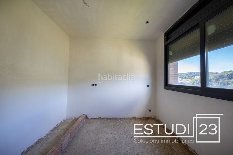 Foto 17dc3715-7c44-4a3c-8aa4-1a6eec22e64e. Casa amb aparcament a Arenys de Munt