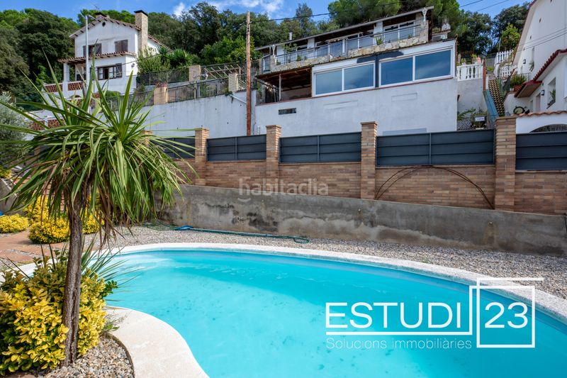 Foto a0c0b571-7439-4574-88ea-c353a34e27db. Casa amb aparcament a Arenys de Munt