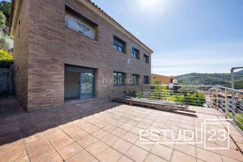 Foto c6728b88-269c-43f3-9600-2c4e3adf9274. Casa amb aparcament a Arenys de Munt