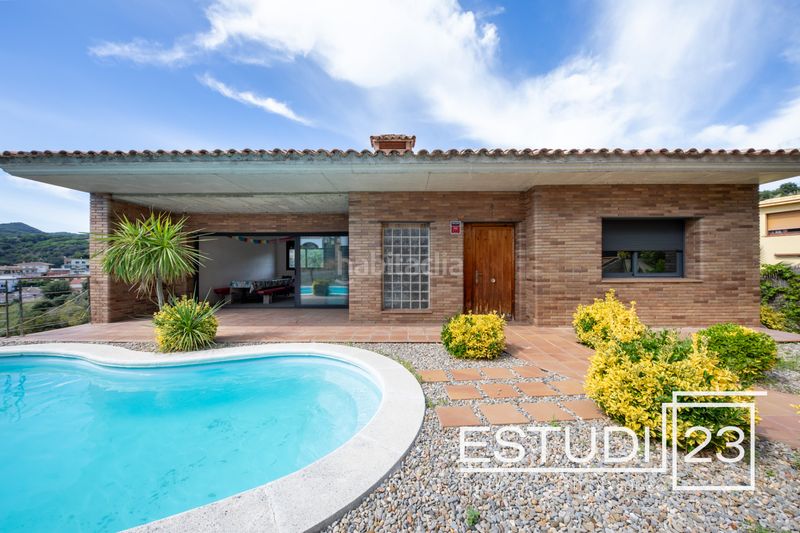 Foto d368866c-94c8-4766-a708-08bcc075e323. Casa amb aparcament a Arenys de Munt