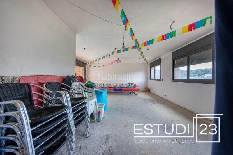 Foto f2dd211f-f723-4397-a14c-b6559ce6c2ab. Casa amb aparcament a Arenys de Munt