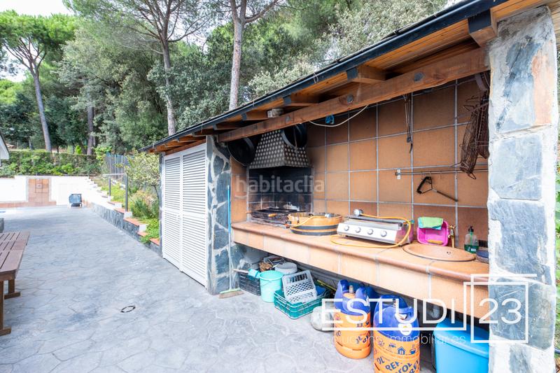 Foto 1e2211c8-ec95-47db-b35b-6b90d2deb4a1. Maison avec cheminée chauffage parking dans Arenys de Munt