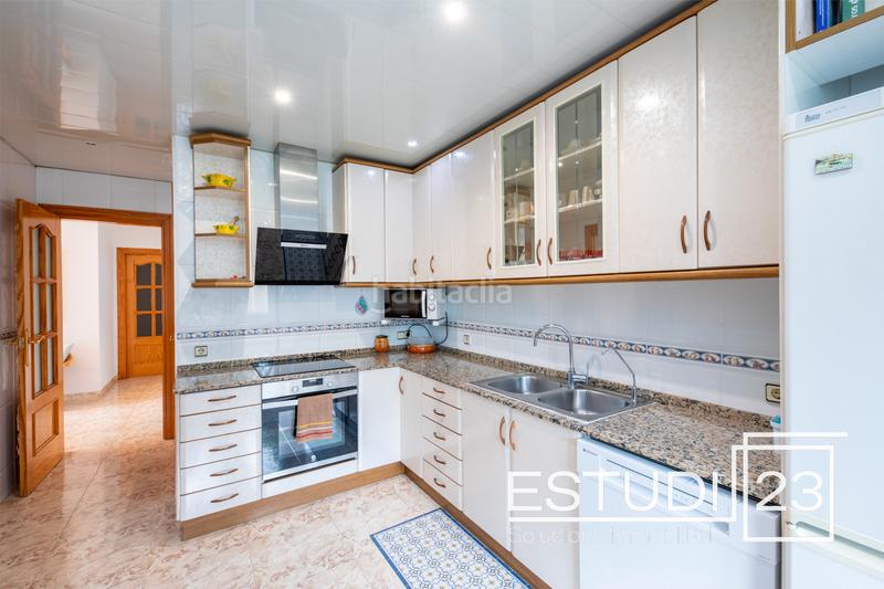 Foto 1ecd02cb-ad98-4245-83d1-238bd097e21a. Maison avec cheminée chauffage parking dans Arenys de Munt